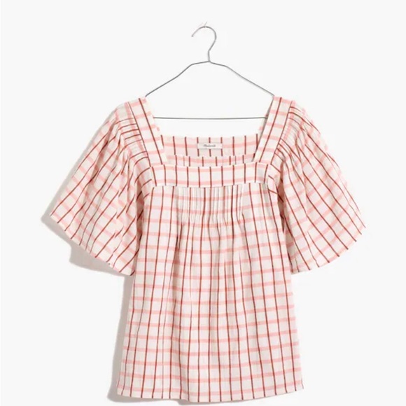 Madewell Tops - Madewell- women’s crinkle cotton square-neck top with flutter sleeves. Size M